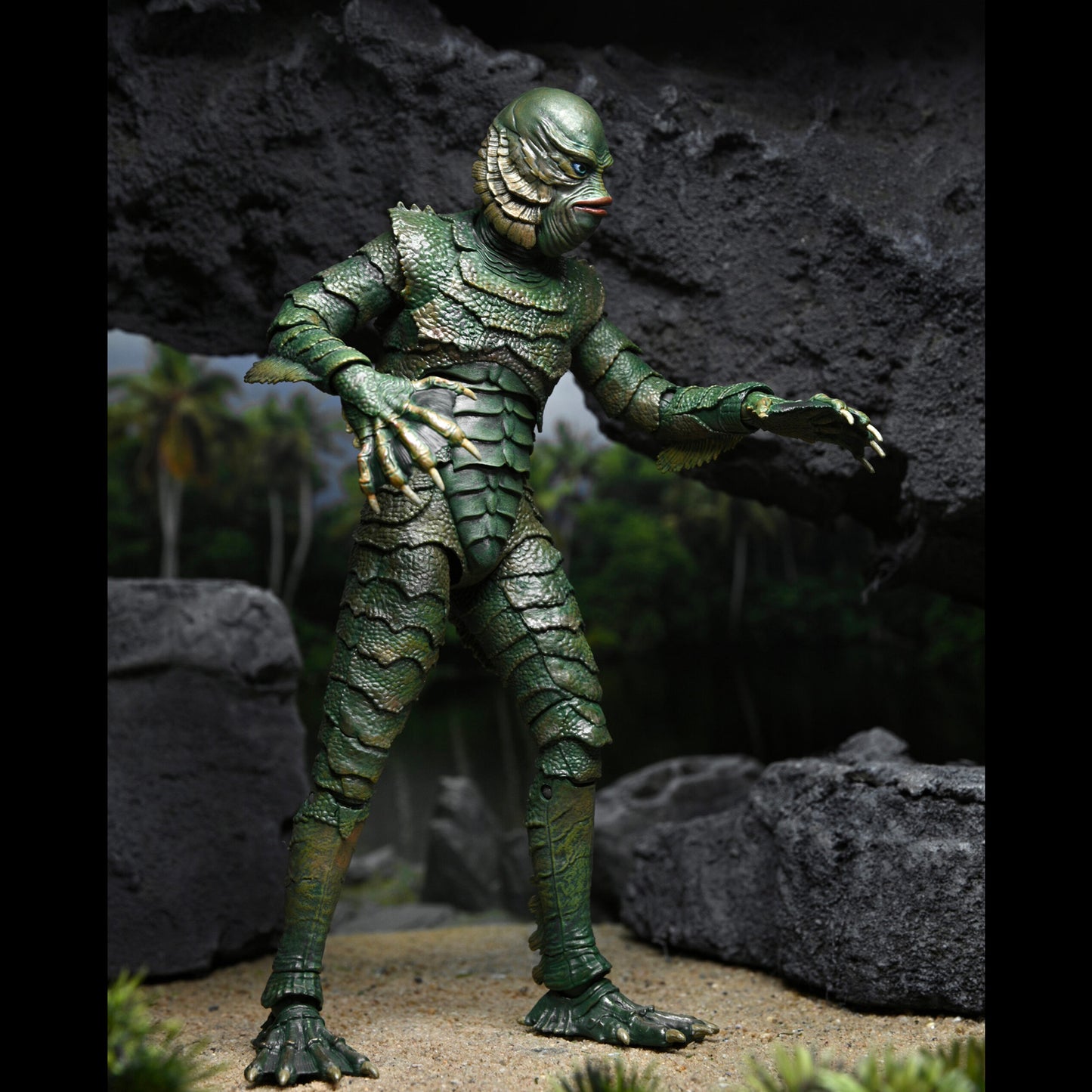 NECA: Universal Monsters - Ultimate Creature from the Black Lagoon (Color) 7" Tall Action Figure