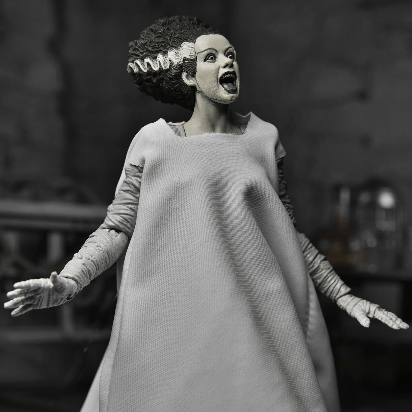 NECA: Universal Monsters - Ultimate Bride of Frankenstein (B&W) 7" Tall Action Figure