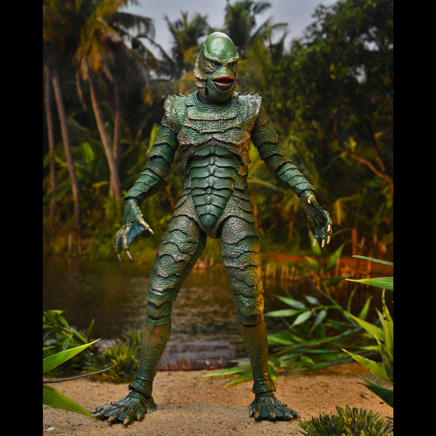 NECA: Universal Monsters - Ultimate Creature from the Black Lagoon (Color) 7" Tall Action Figure