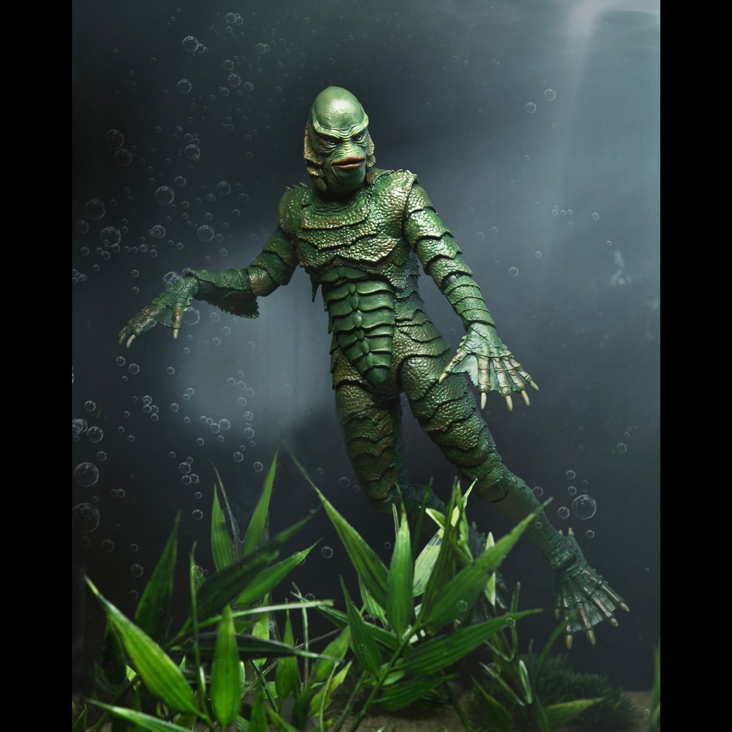 NECA: Universal Monsters - Ultimate Creature from the Black Lagoon (Color) 7" Tall Action Figure