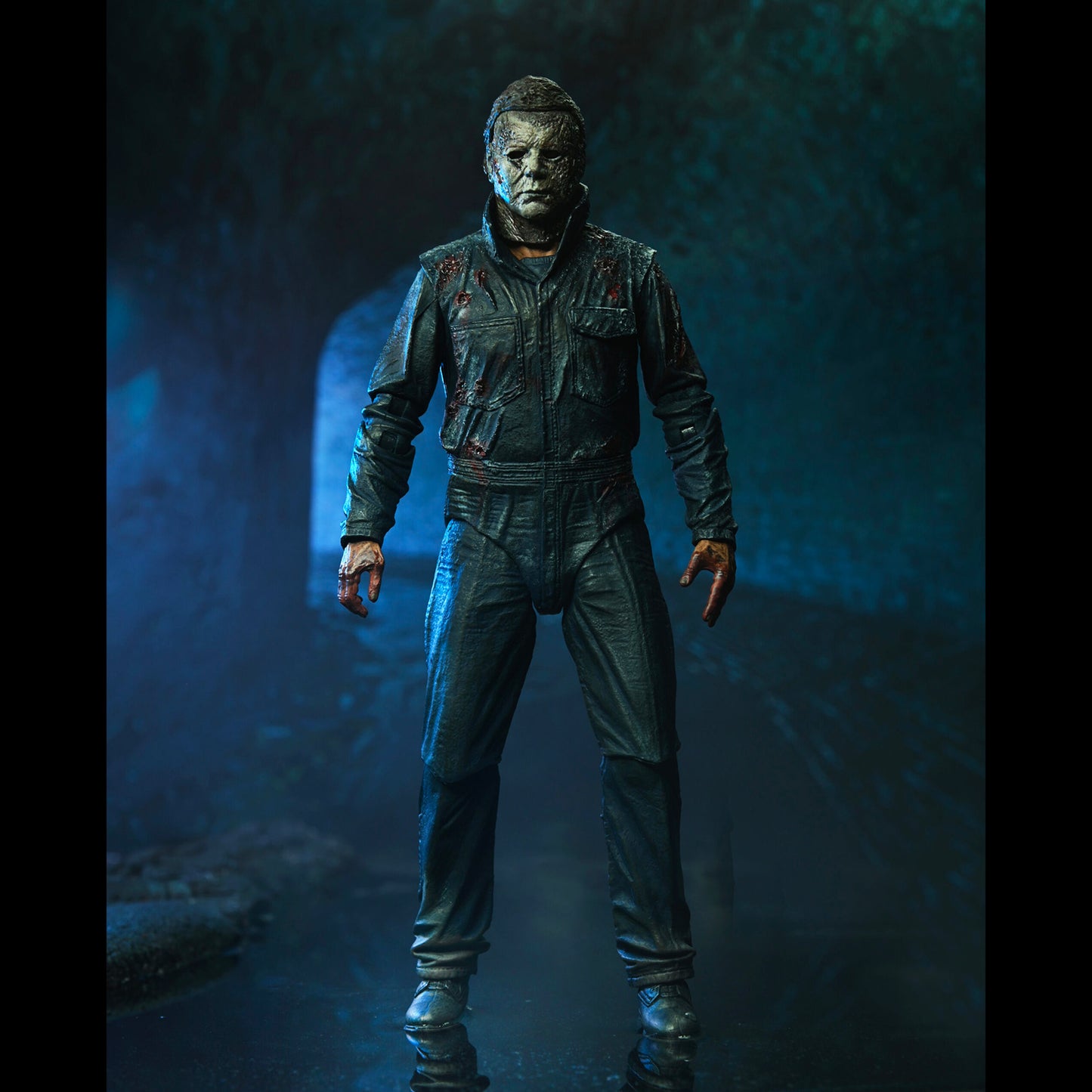 NECA: Halloween Ends - Ultimate Michael Myers 7" Tall Action Figure