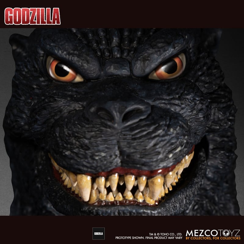 MEZCO TOYZ - Ultimate Godzilla 18" Tall Figure