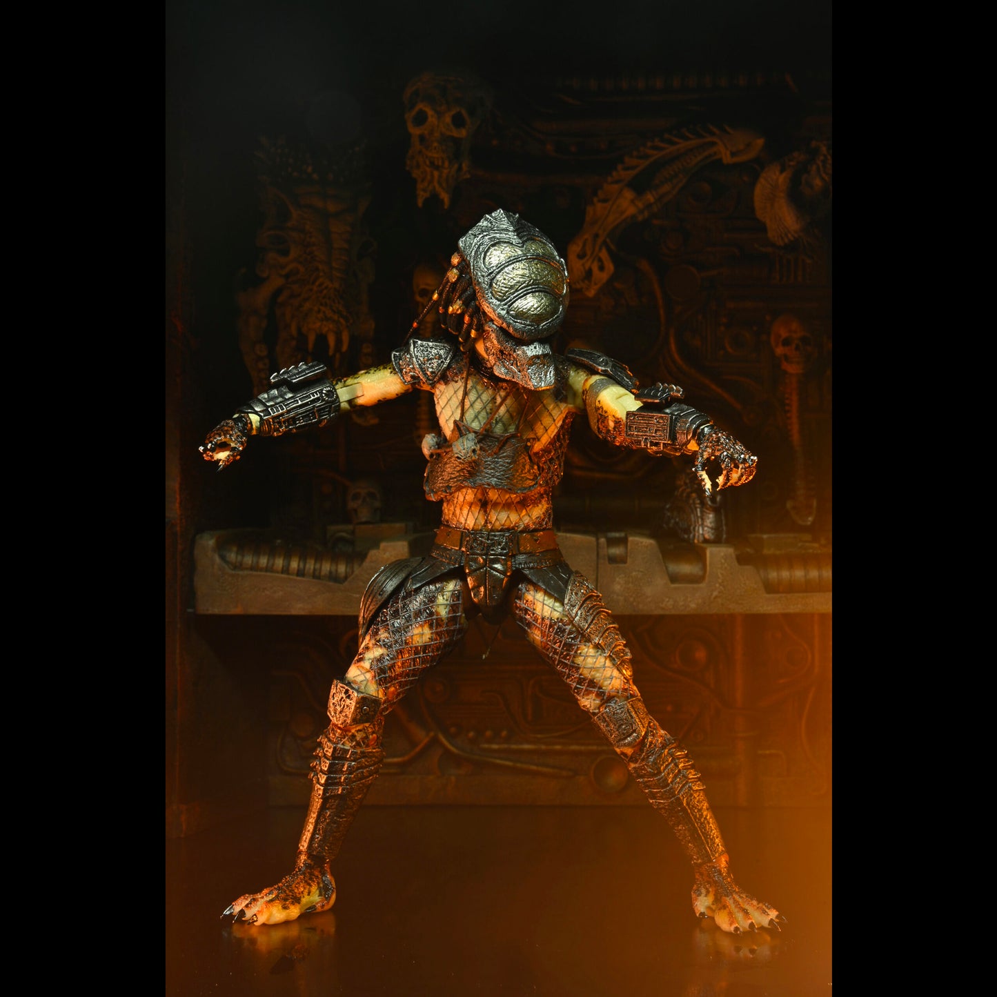 NECA: Predator 2 - Ultimate Boar Predator 7" Tall Action Figure