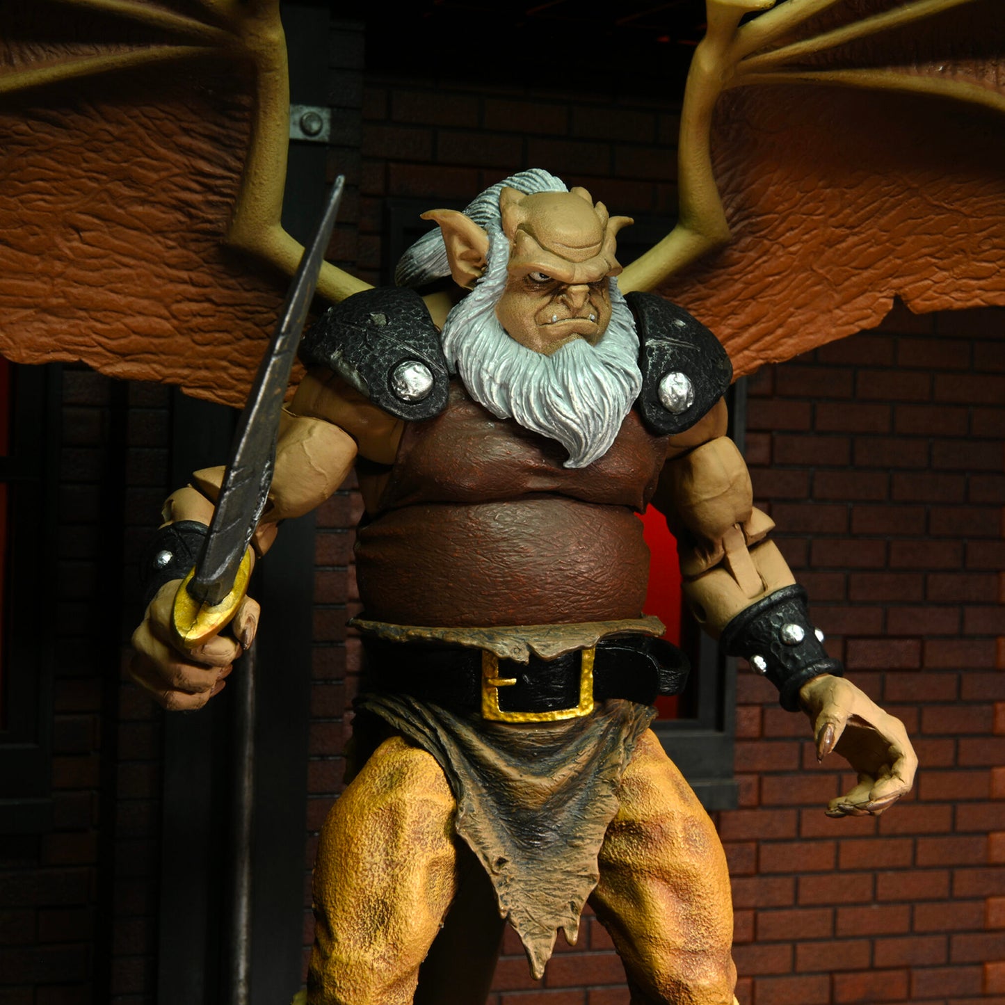 NECA: Gargoyles - Ultimate Hudson 7″ Tall Action Figure