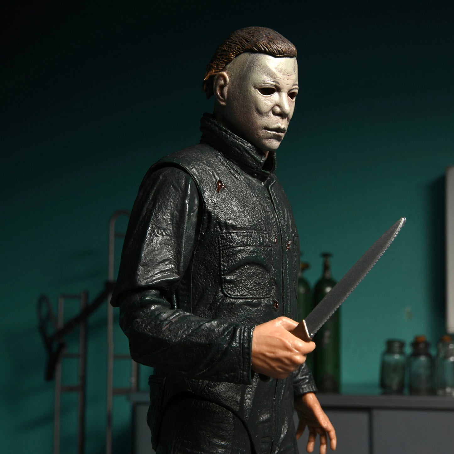 NECA: Halloween II - Ultimate Michael Myers and Dr. Loomis 2-Pack 7" Tall Action Figure