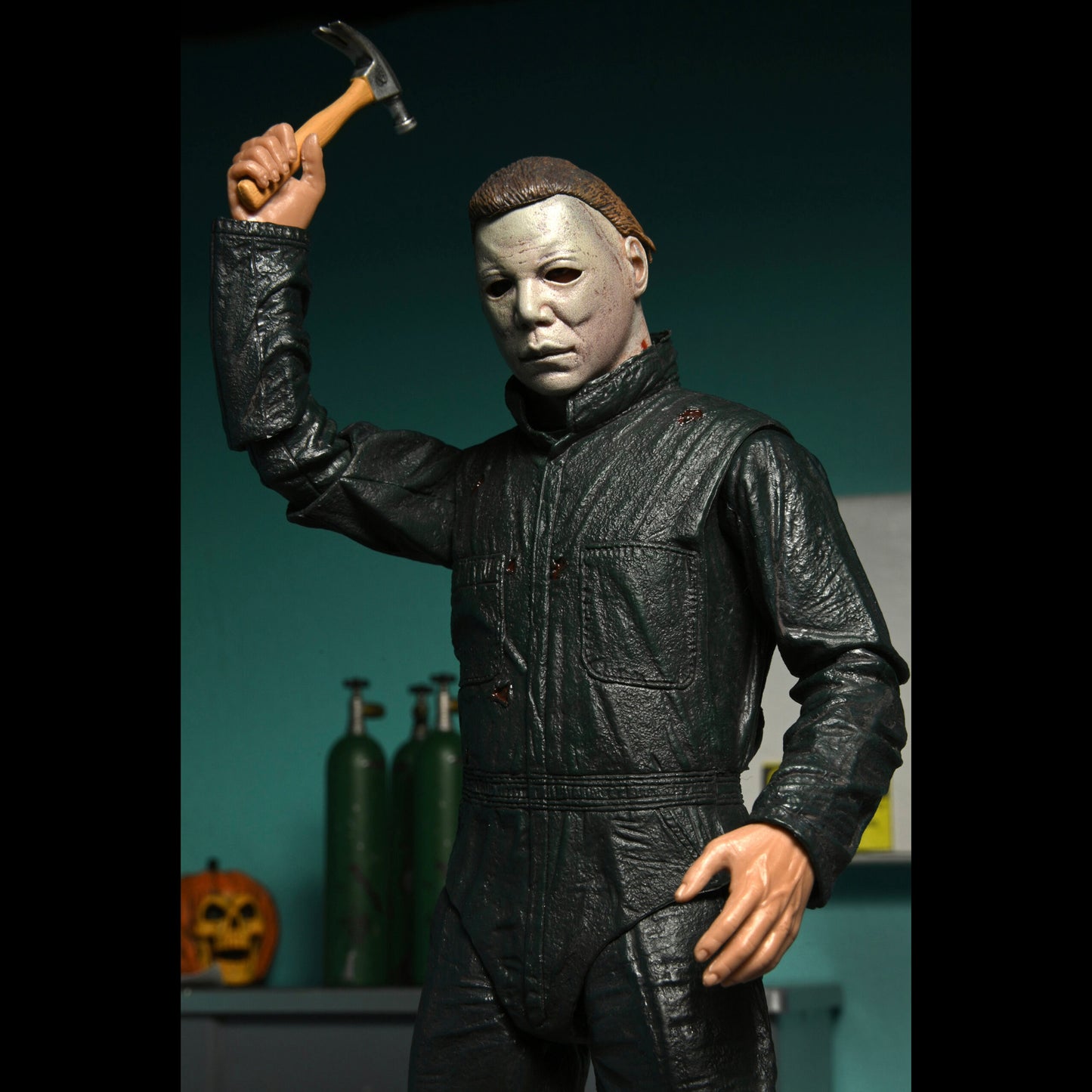 NECA: Halloween II - Ultimate Michael Myers and Dr. Loomis 2-Pack 7" Tall Action Figure