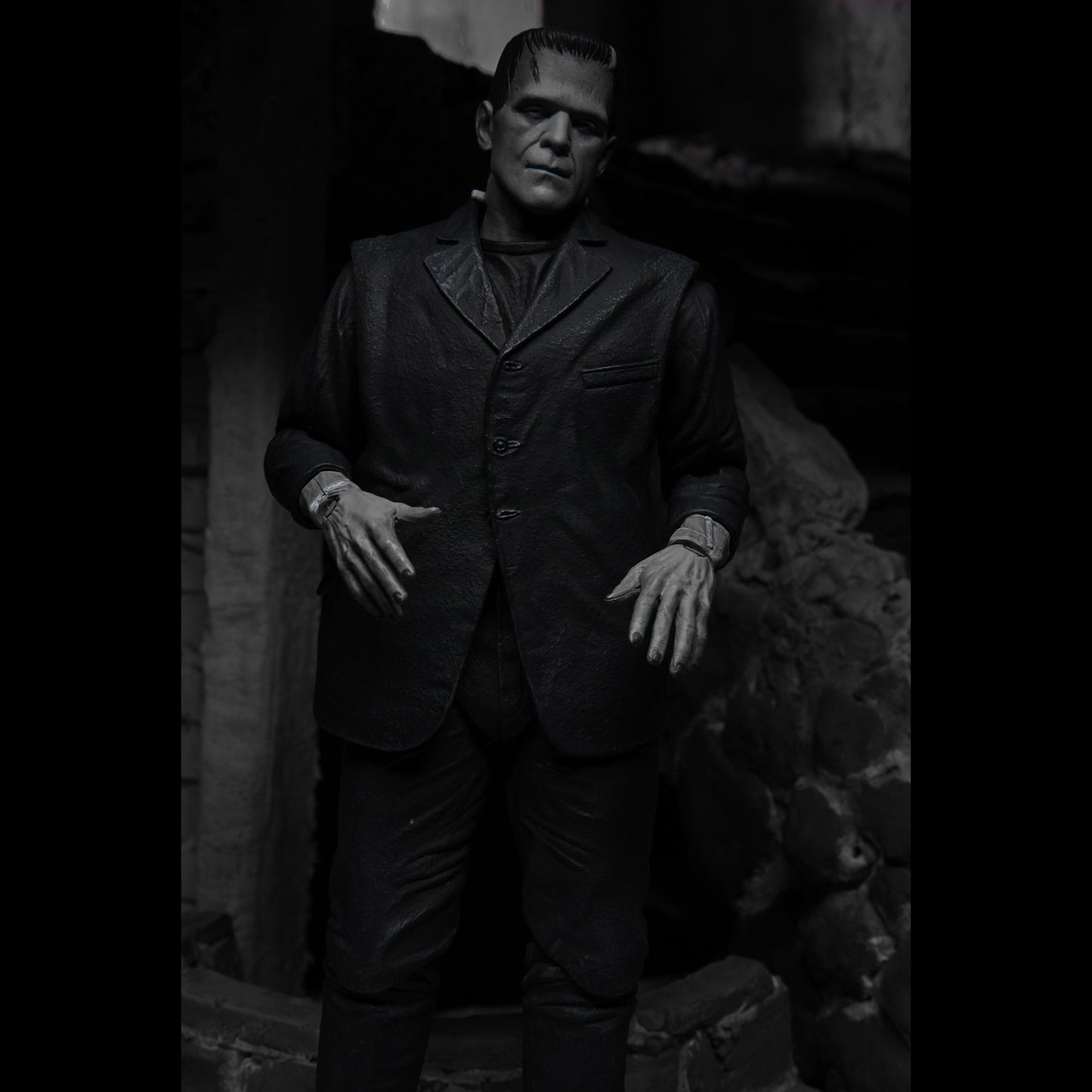 NECA: Ultimate Frankenstein's Monster Black & White 7" Tall Action Figure