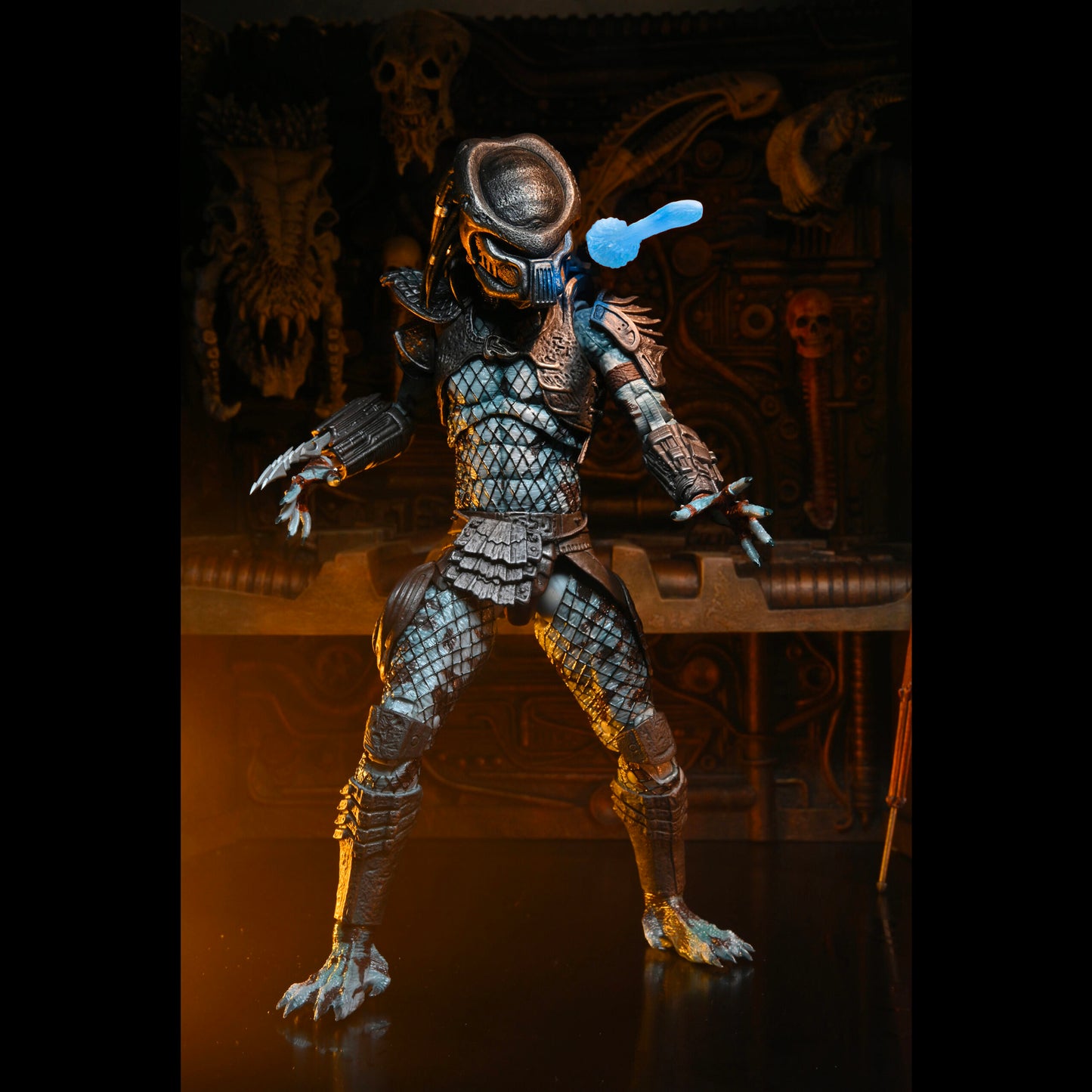 NECA: Predator 2: The Ultimate Warrior Predator 30th Anniversary 7" Tall Action Figure