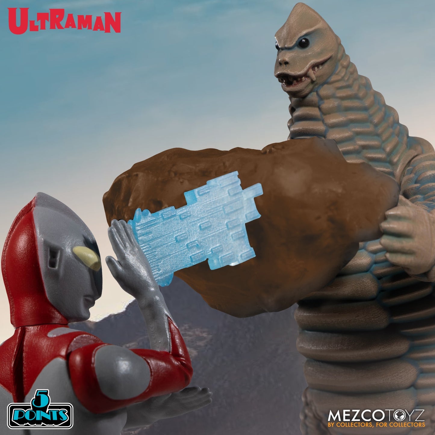 MEZCO TOYZ: 5 Points - Ultraman & Red King Boxed Set 3.75" Tall Figure