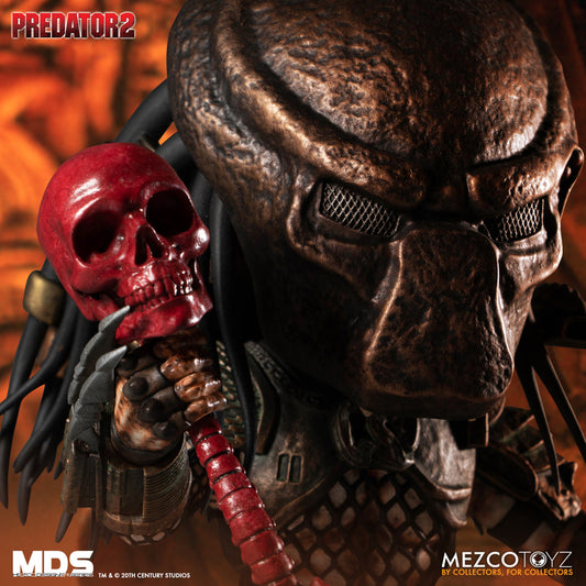 MEZCO TOYZ: Predator 2 - Deluxe City Hunter 7" Tall Figure