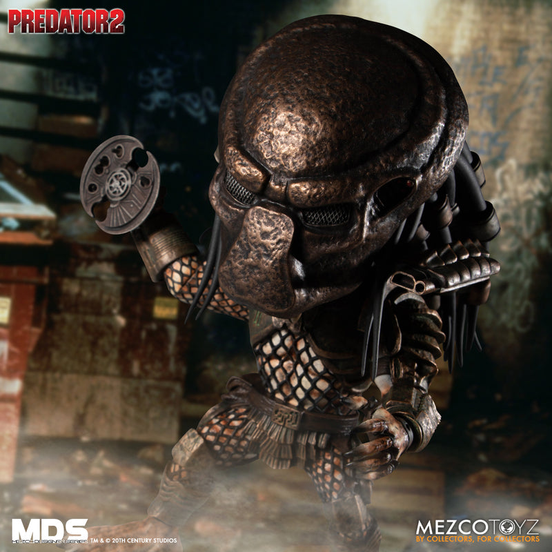 MEZCO TOYZ: Predator 2 - Deluxe City Hunter 7" Tall Figure