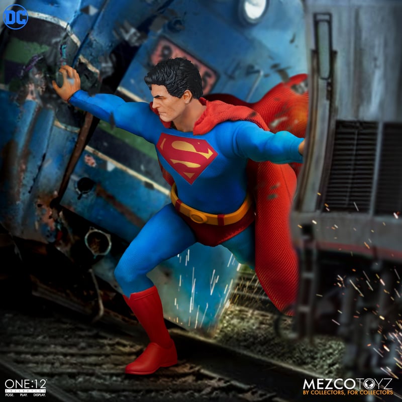 MEZCO TOYZ: One:12 Collective - Superman - Man of Steel Edition